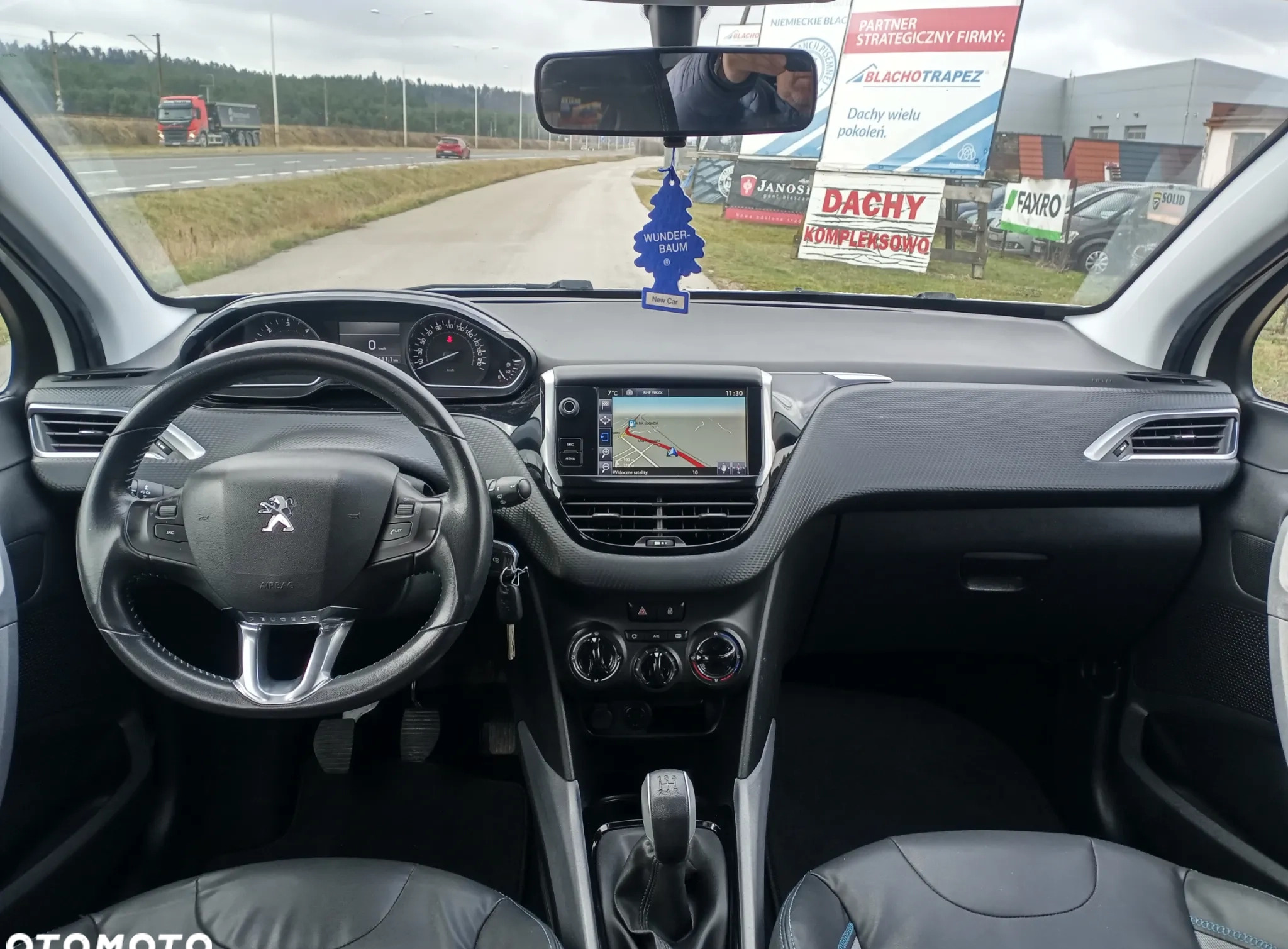 Peugeot 2008 cena 35900 przebieg: 152000, rok produkcji 2015 z Kielce małe 154